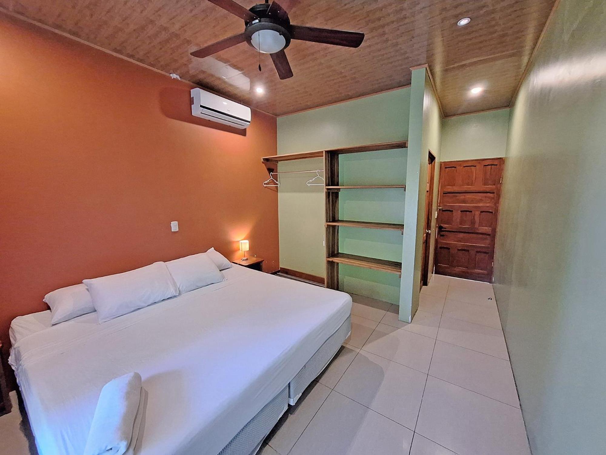 Infiniti Hotel Puerto Viejo de Talamanca Exterior photo